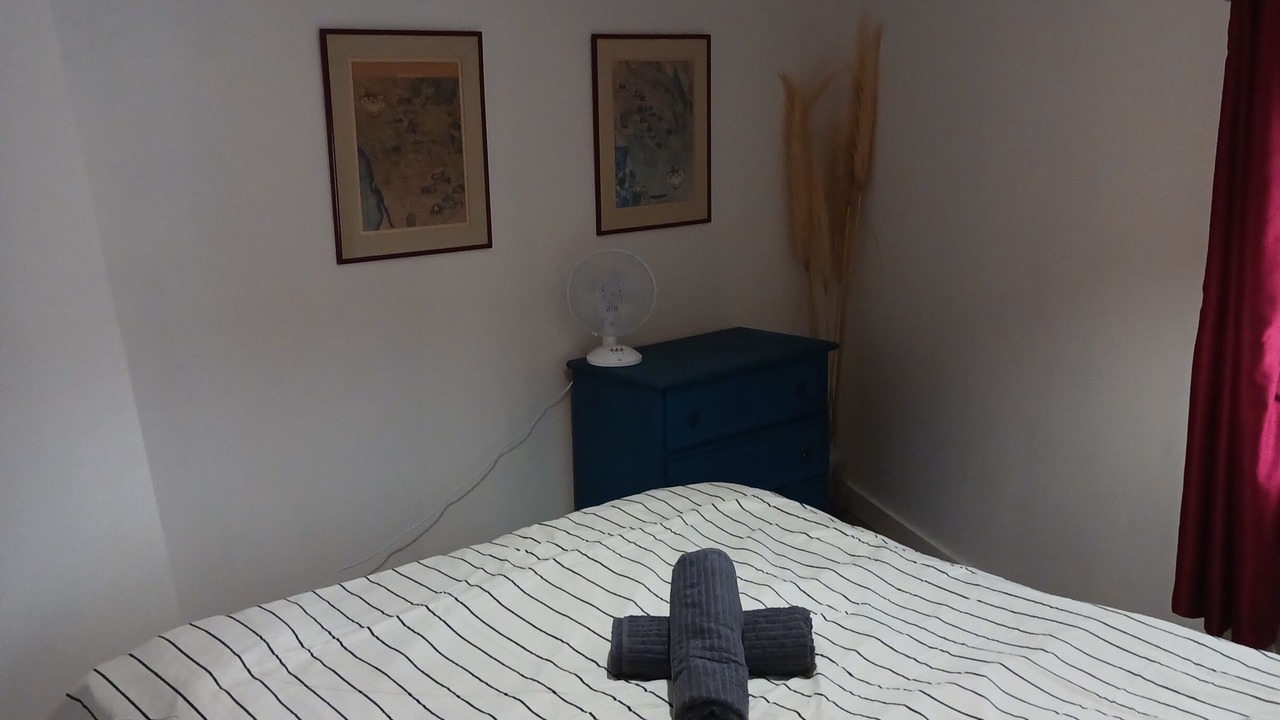 Photo of Bedroom in Roujan