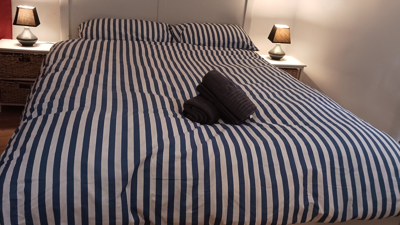 Photo of Bedroom in Roujan