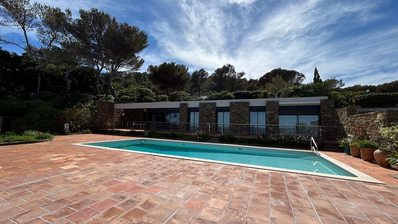 Photo of Outdoor in Cap Benat