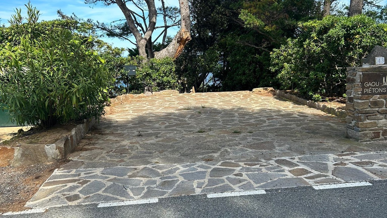 Photo of Outdoor in Cap Benat
