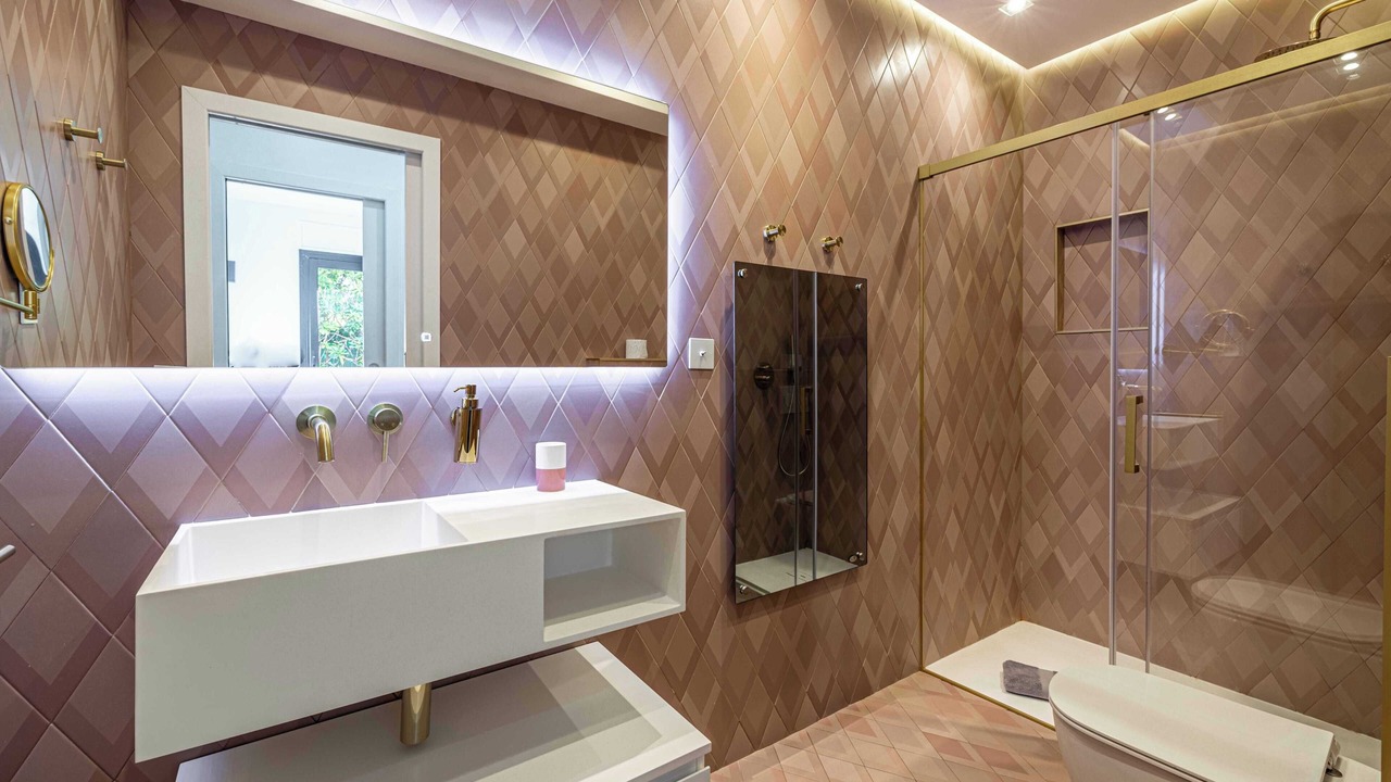 Photo of Bathroom in Carnot