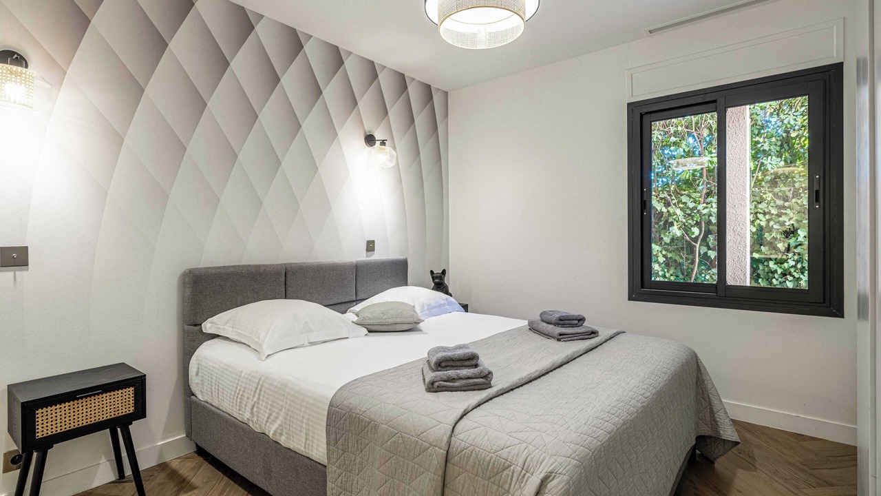 Photo of Bedroom in Carnot