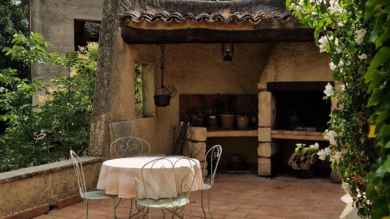 Photo of Outdoor in Saint-Martin-de-Crau
