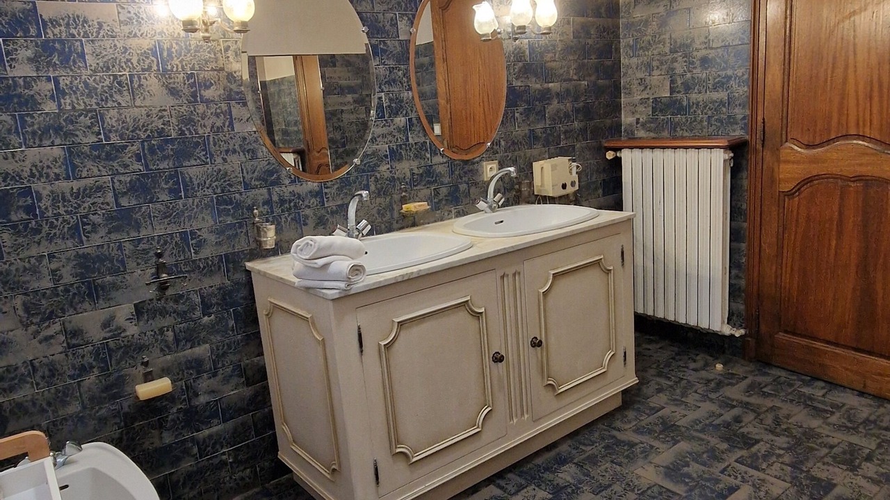 Photo of Bathroom in Saint-Martin-de-Crau