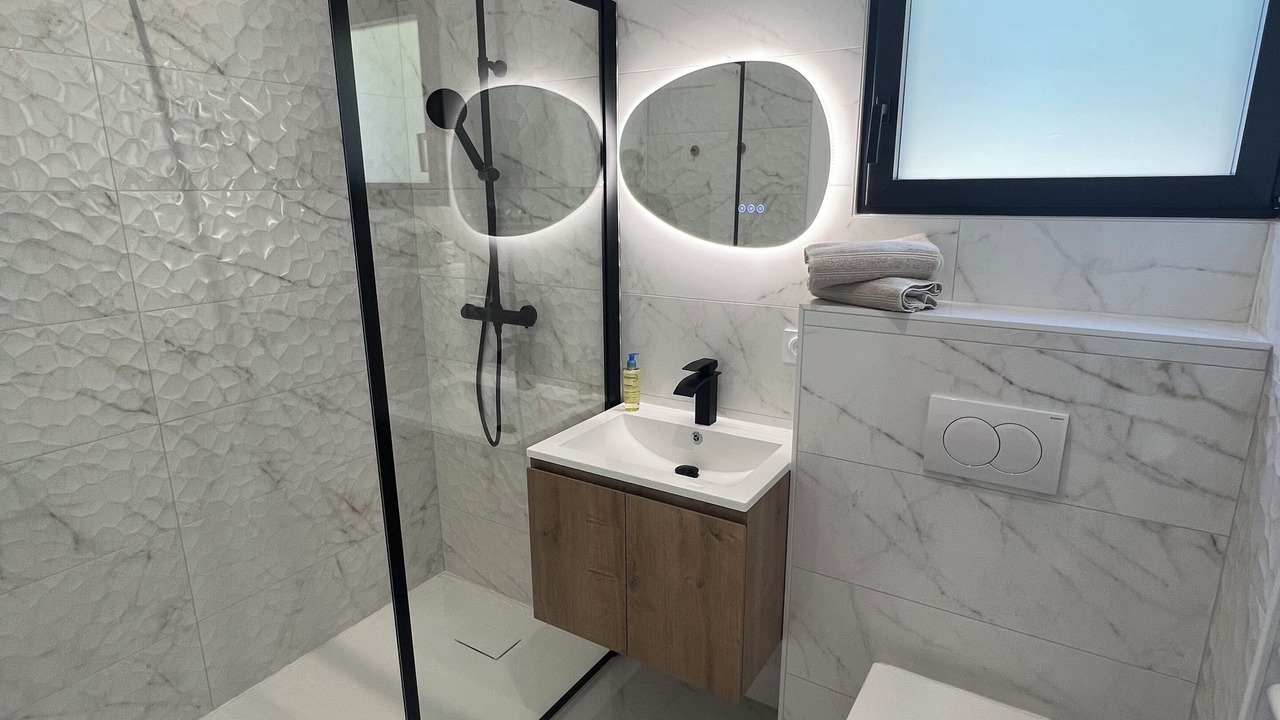 Photo of Bathroom in Saint-Drezery