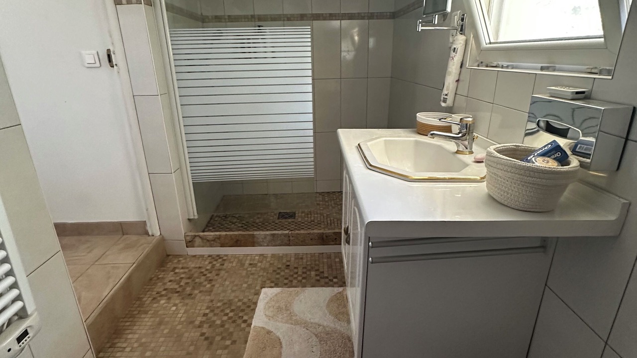 Photo of Bathroom in Callian