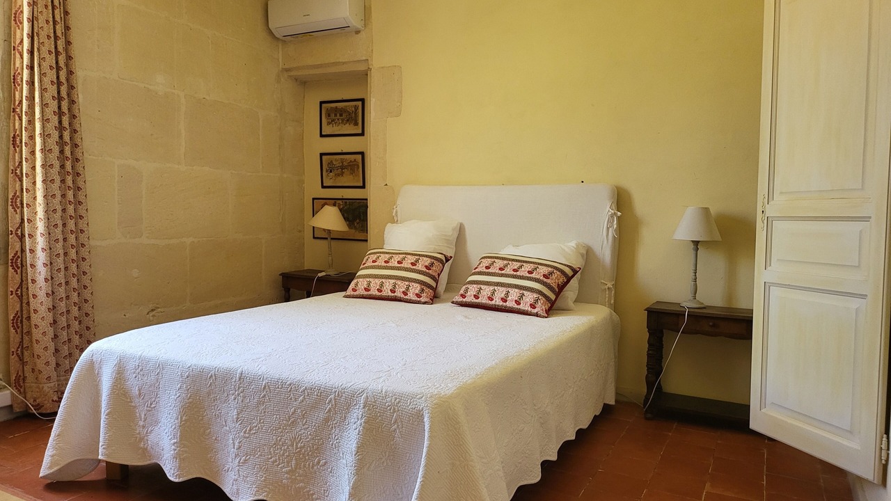 Photo of Bedroom in Arles