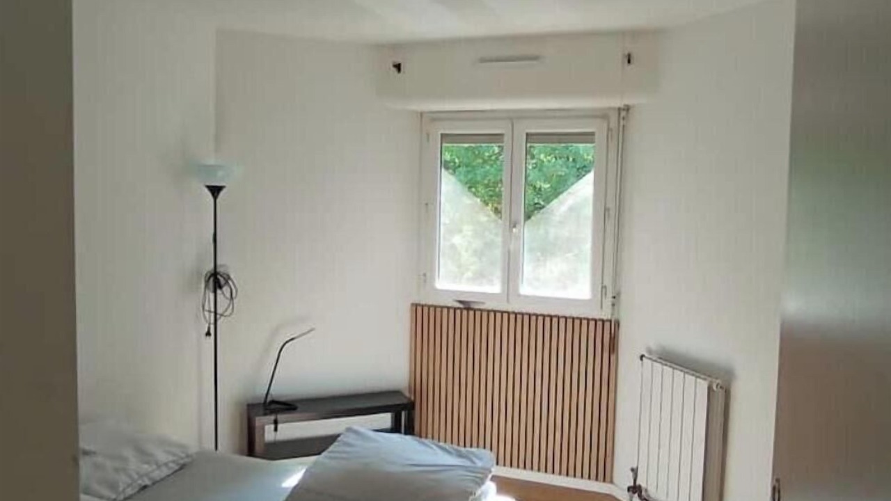 Photo of Bedroom in Antigone
