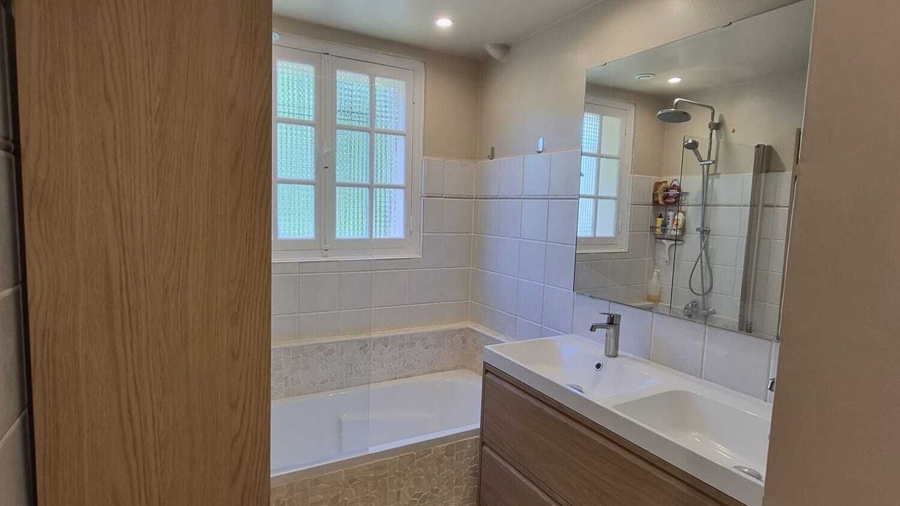 Photo of Bathroom in Seillans