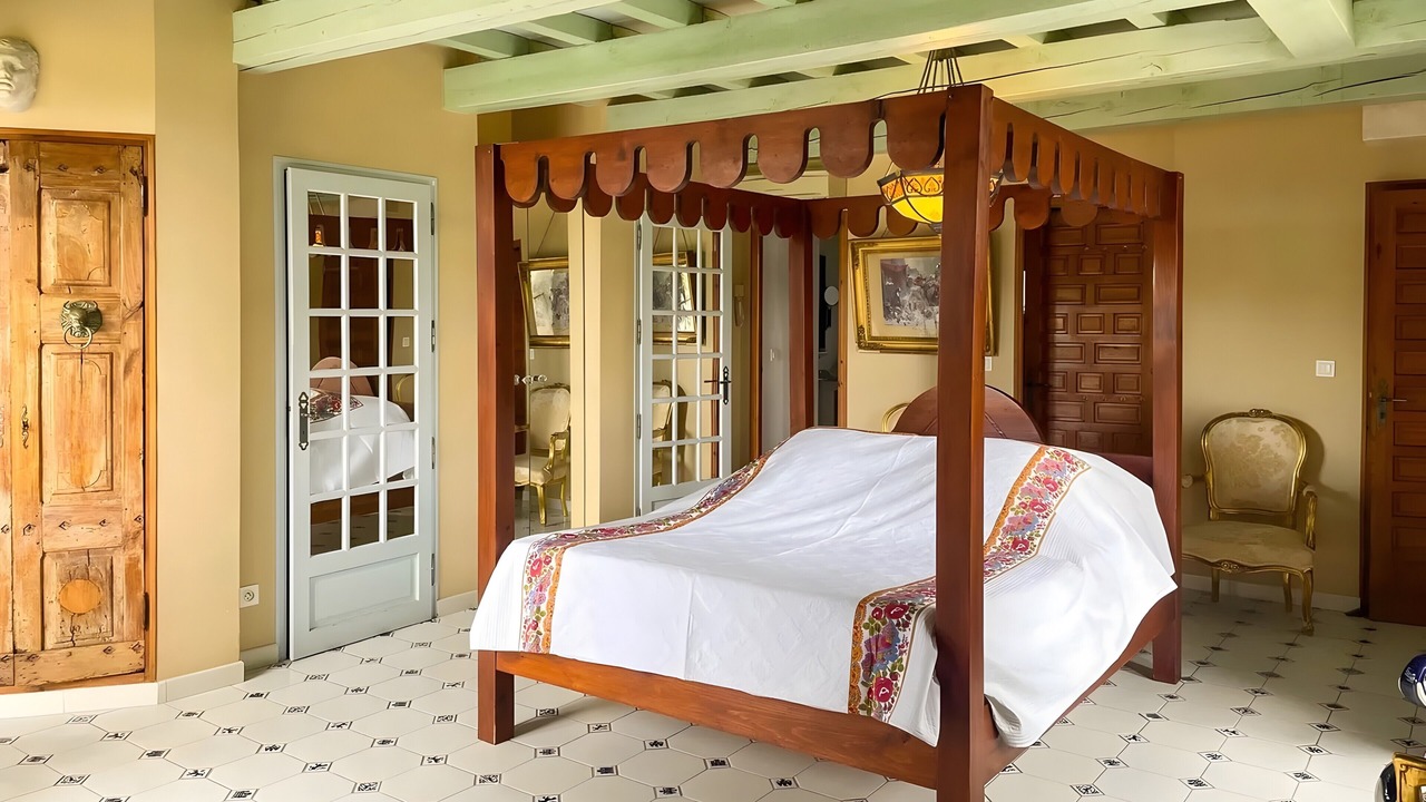 Photo of Bedroom in Tarascon