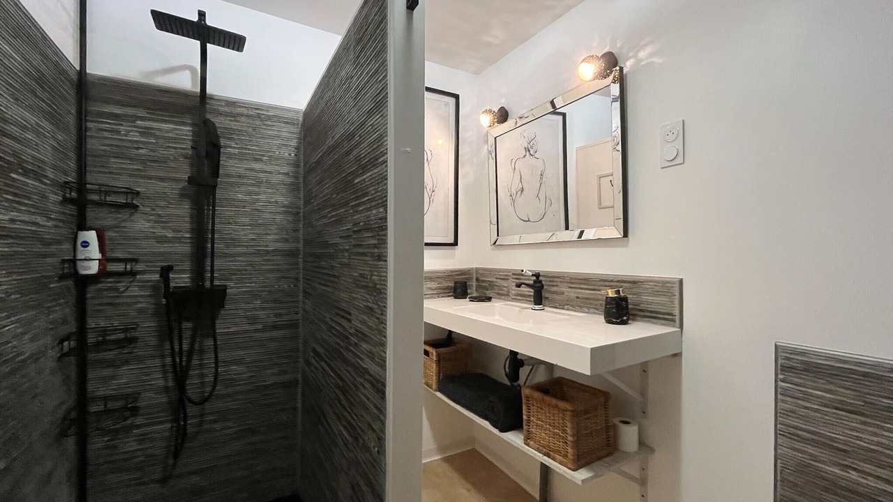 Photo of Bathroom in Bourdic