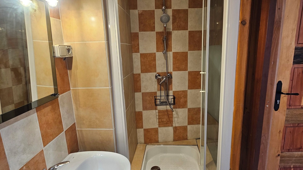 Photo of Bathroom in Auribeau