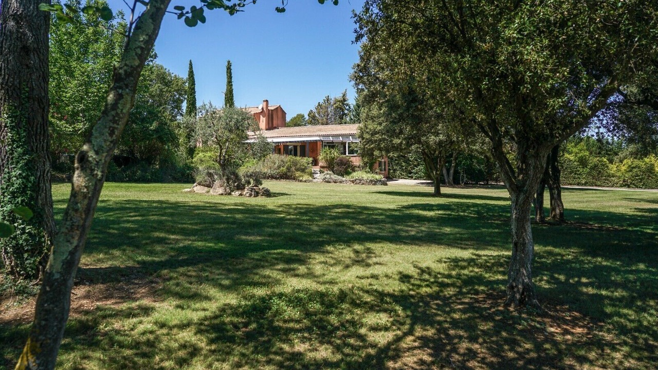 Photo of Outdoor in Saint-Maximin-la-Sainte-Baume