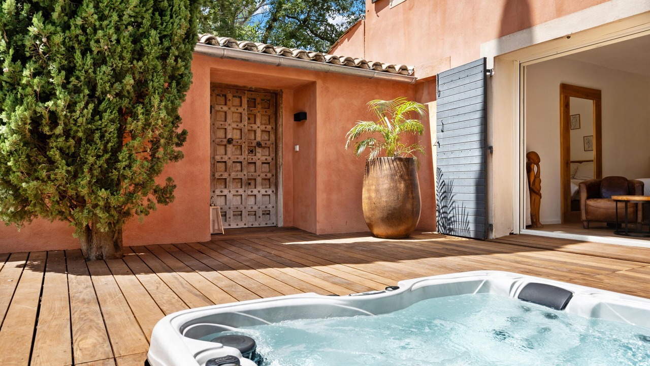 Photo of Patio Balcony in Saint-Maximin-la-Sainte-Baume