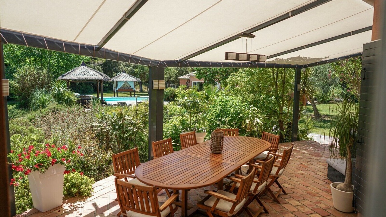 Photo of Outdoor in Saint-Maximin-la-Sainte-Baume