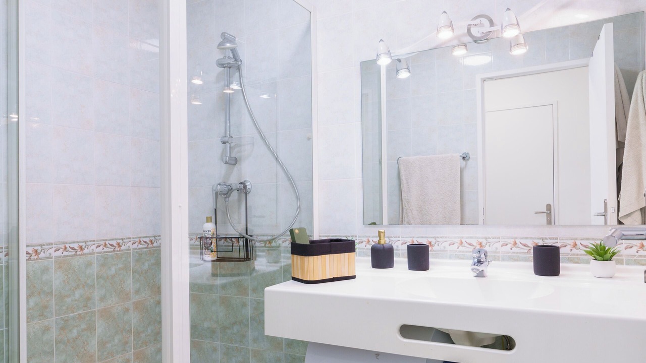 Photo of Bathroom in Carnot