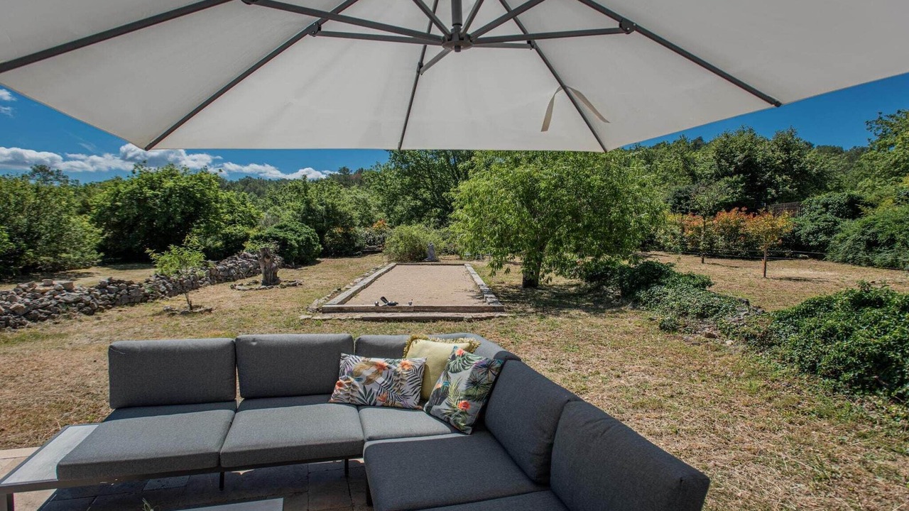 Photo of Patio Balcony in Tourrettes