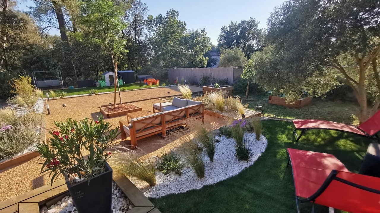 Photo of Outdoor in Pourrieres