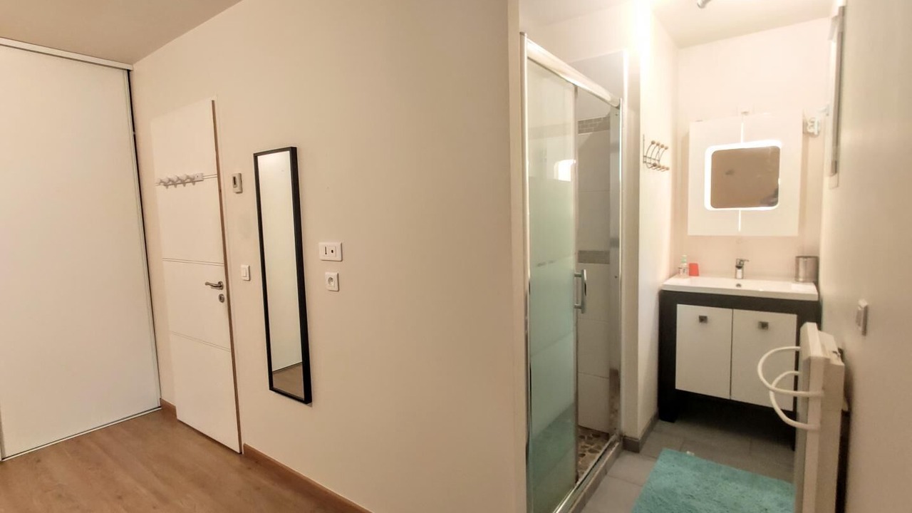 Photo of Bathroom in Pourrieres