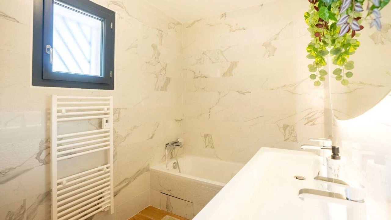 Photo of Bathroom in Croix-d'Argent