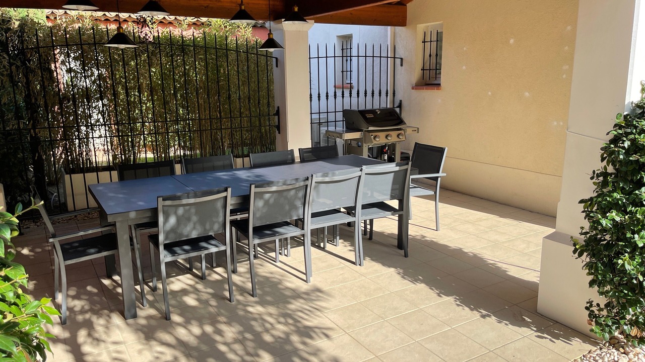 Photo of Outdoor in Pont Royal