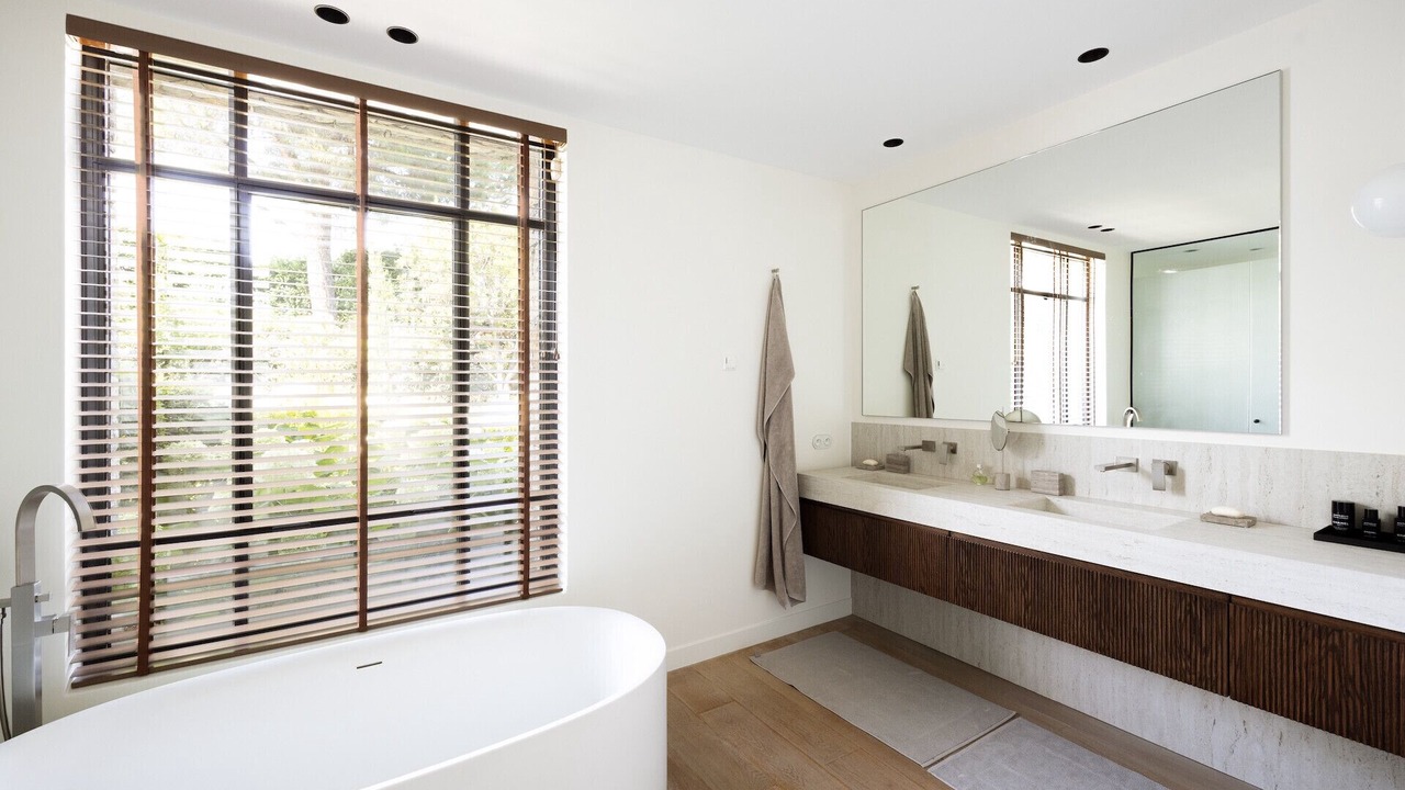 Photo of Bathroom in Mandelieu-La-Napoule