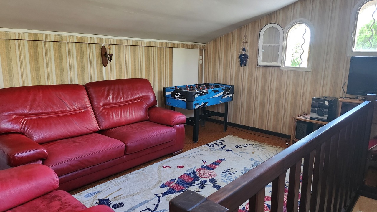 Photo of Livingroom in Saint-Drezery