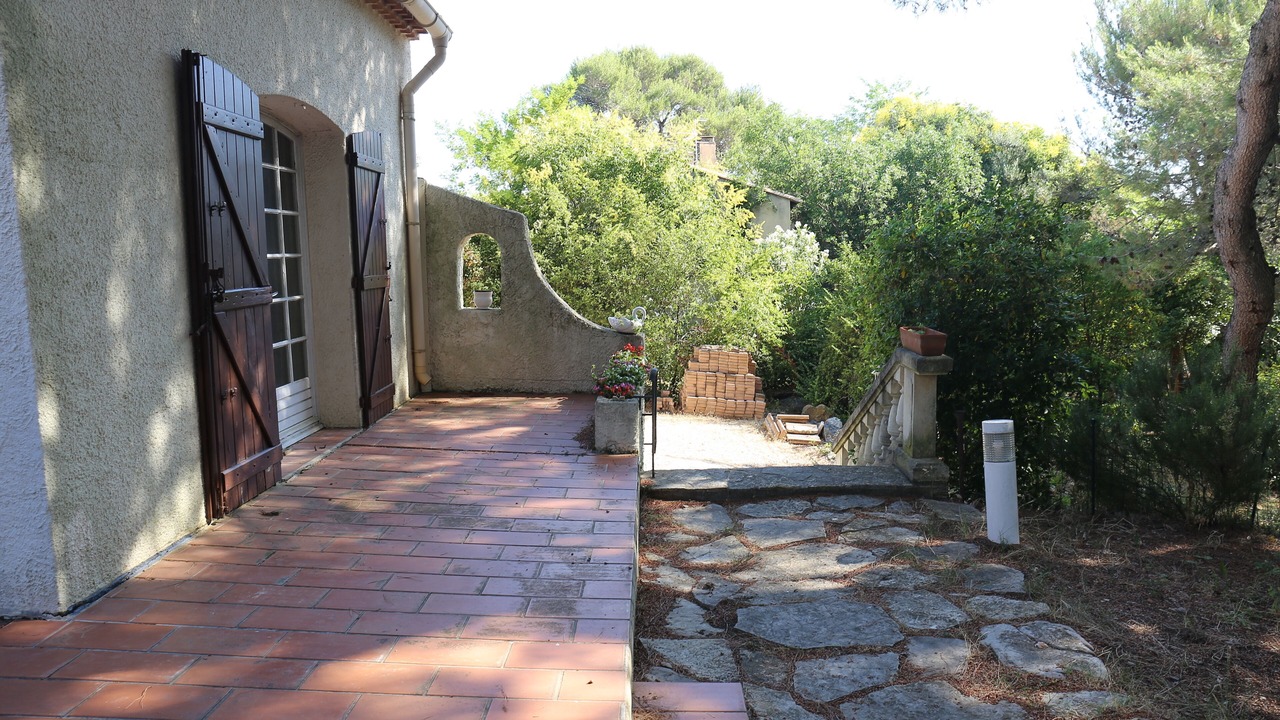 Photo of Outdoor in Saint-Drezery