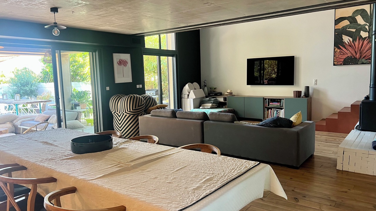 Photo of Livingroom in Coudoux