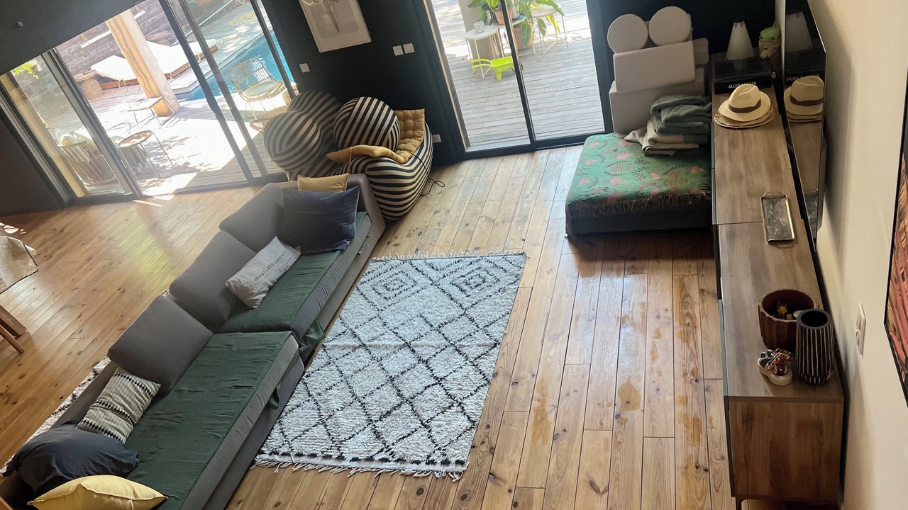 Photo of Livingroom in Coudoux