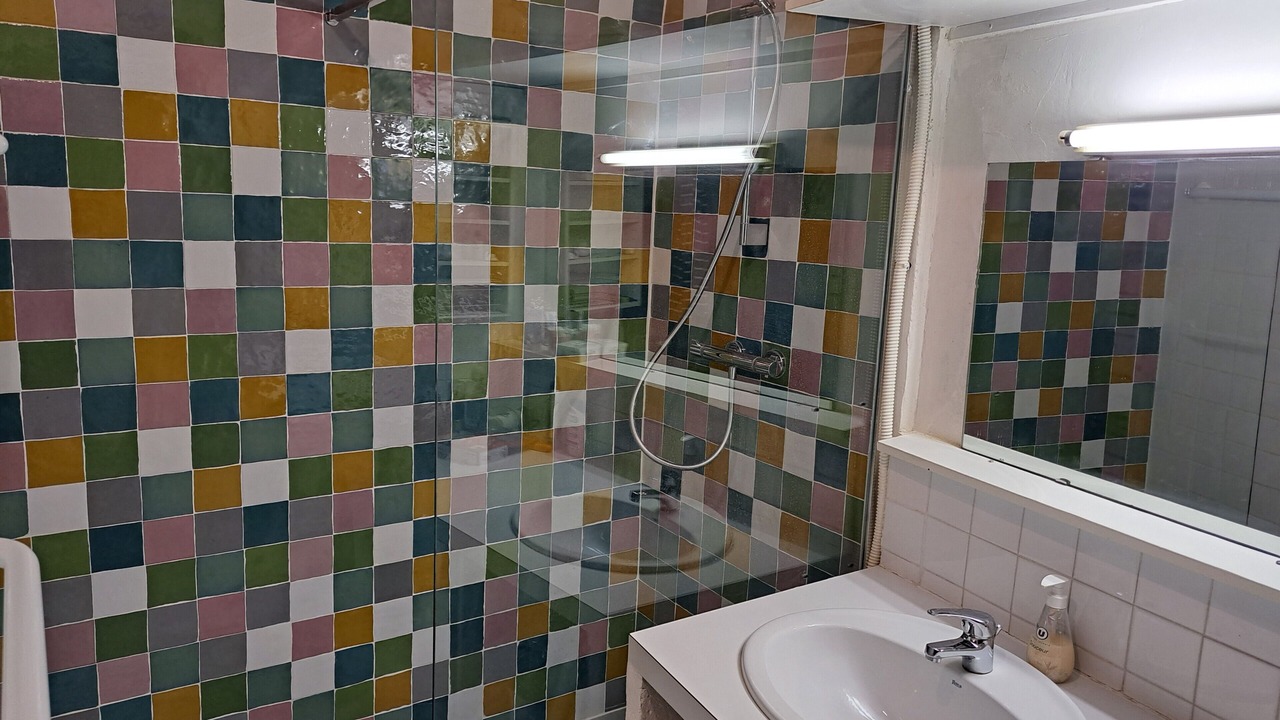 Photo of Bathroom in Cadenet