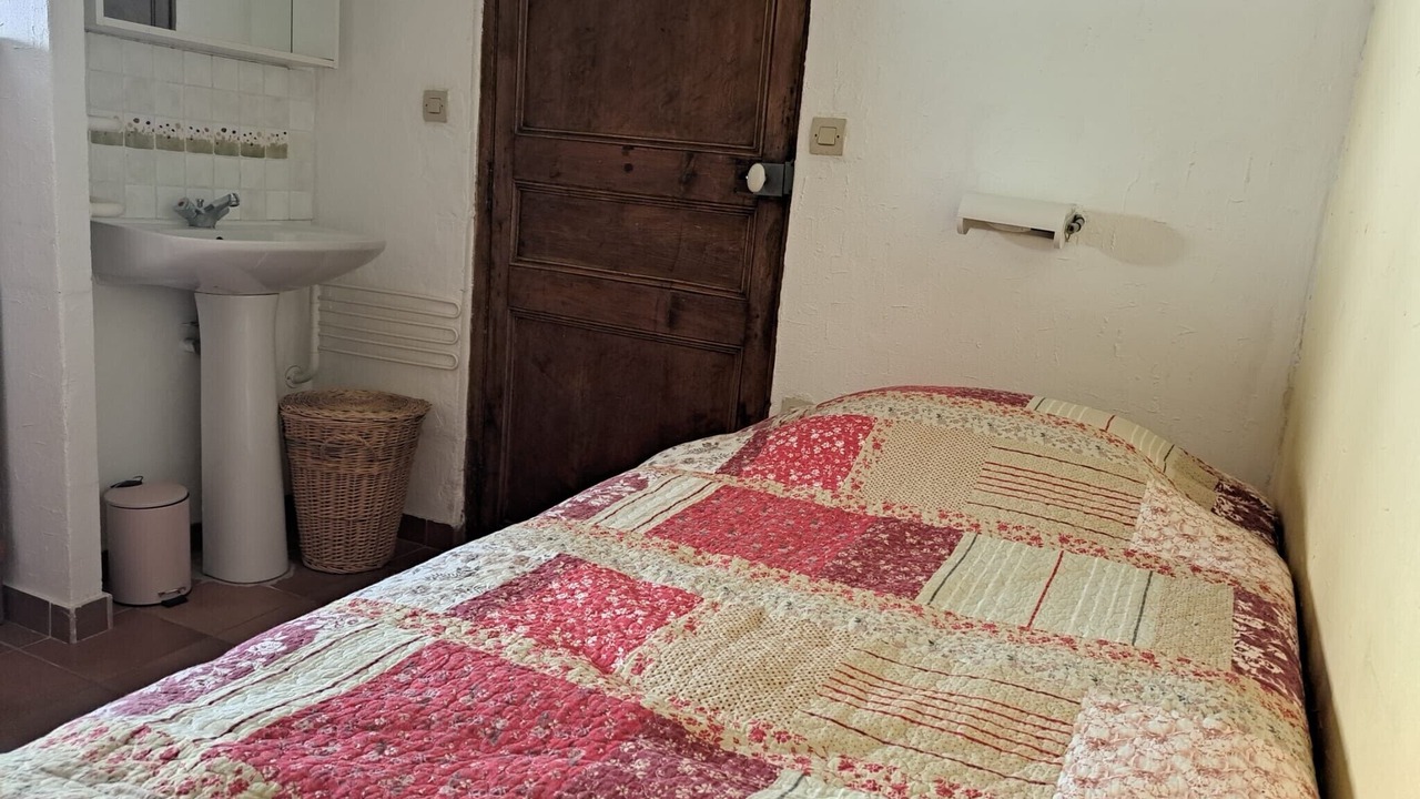 Photo of Bedroom in Cadenet