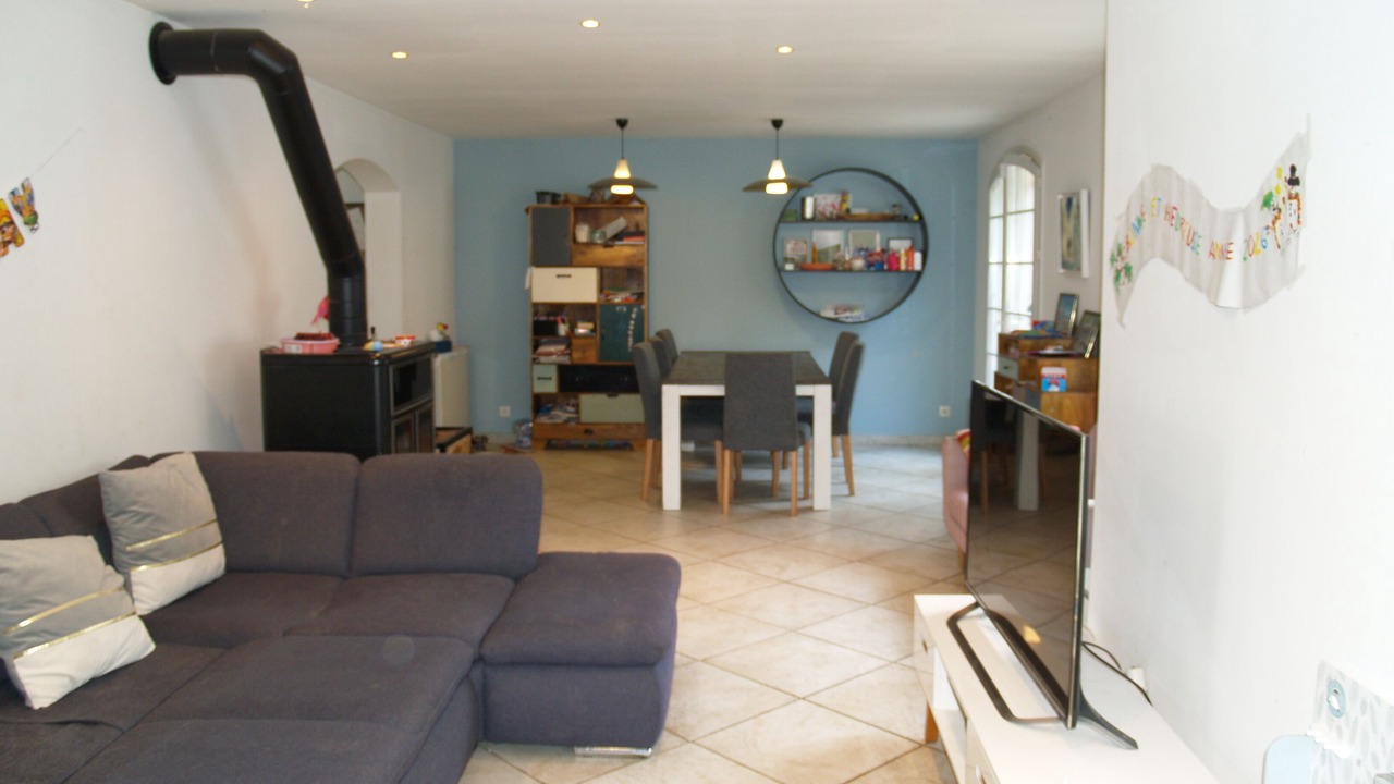 Photo of Livingroom in Pelissanne