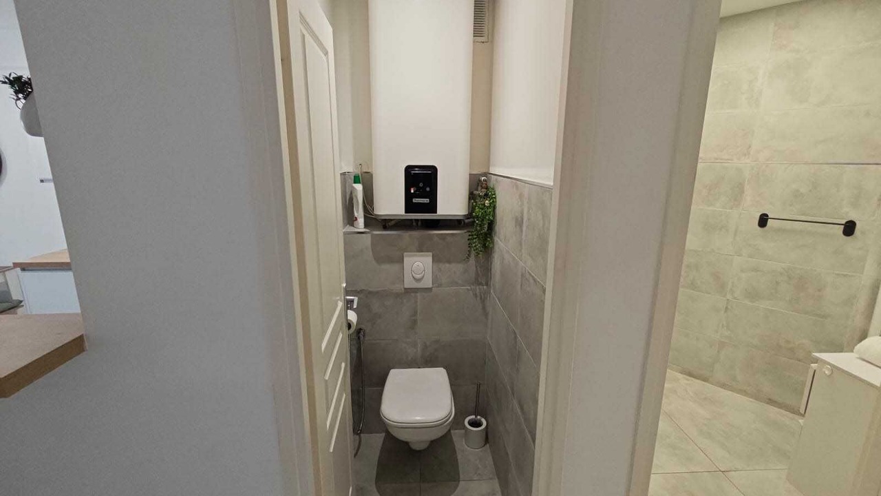 Photo of Bathroom in Liberation