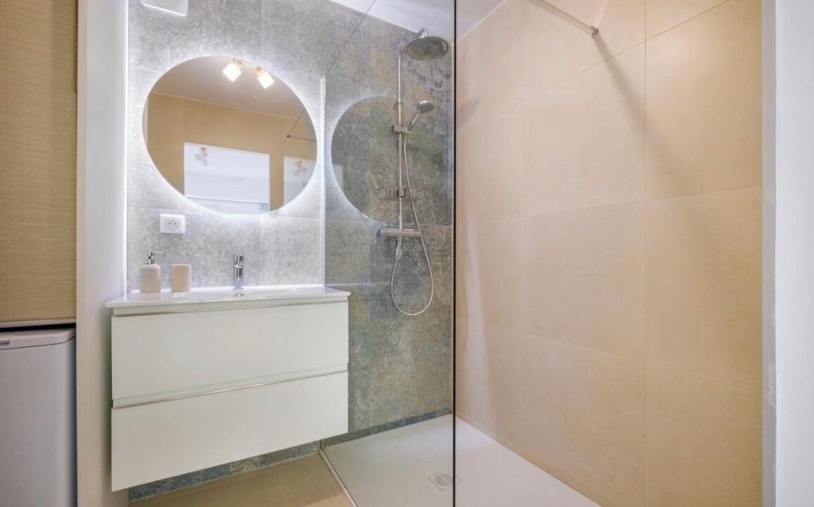 Photo of Bathroom in Espero-Pax