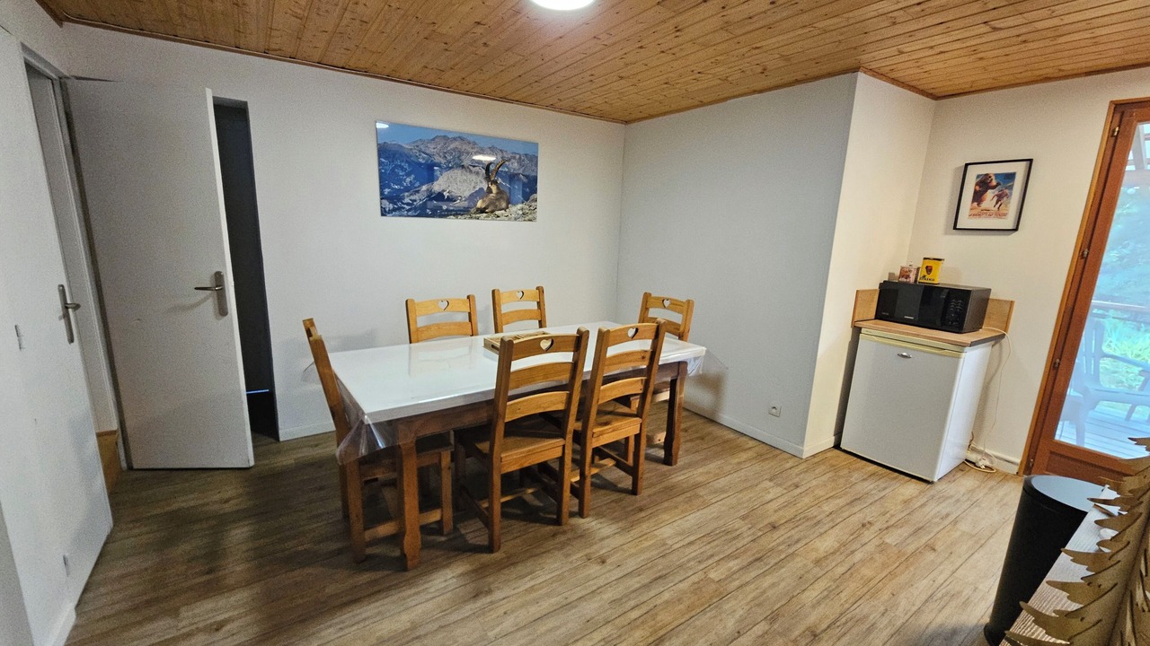 Photo of Others in Beauvezer