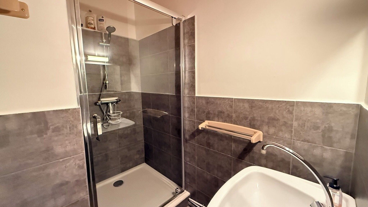 Photo of Bathroom in Barcelonnette