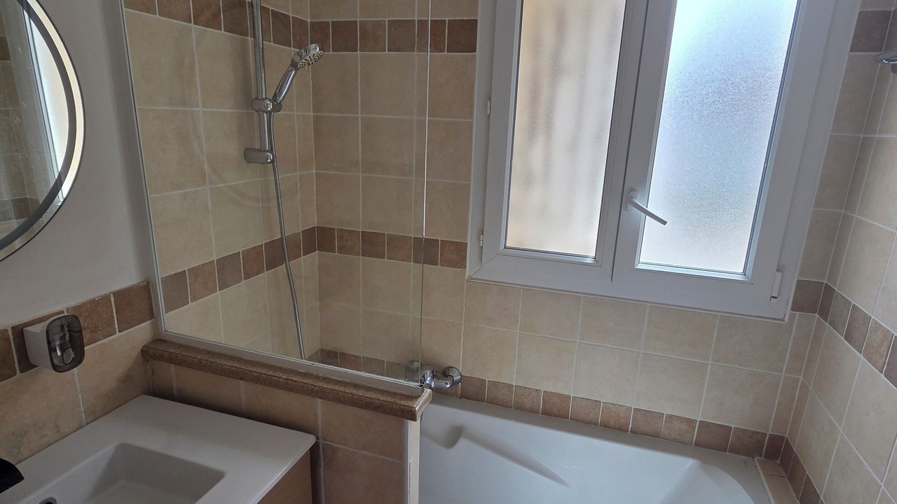 Photo of Bathroom in Mallemort