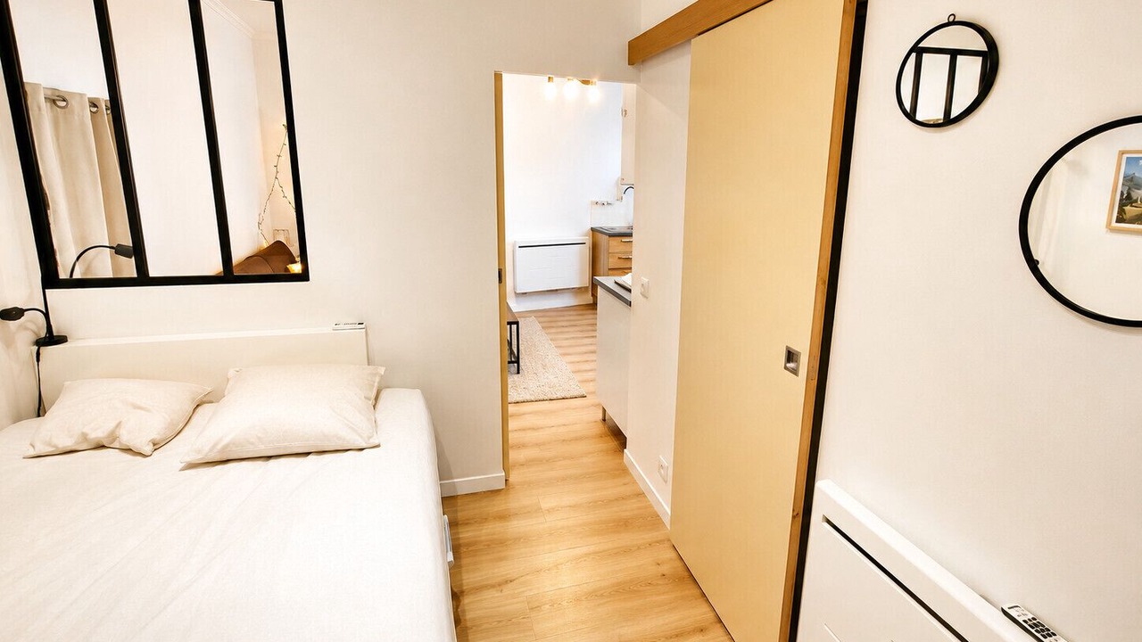 Photo of Bedroom in Nimes City Centre