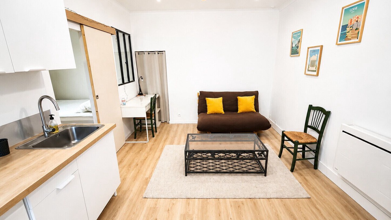 Photo of Livingroom in Nimes City Centre