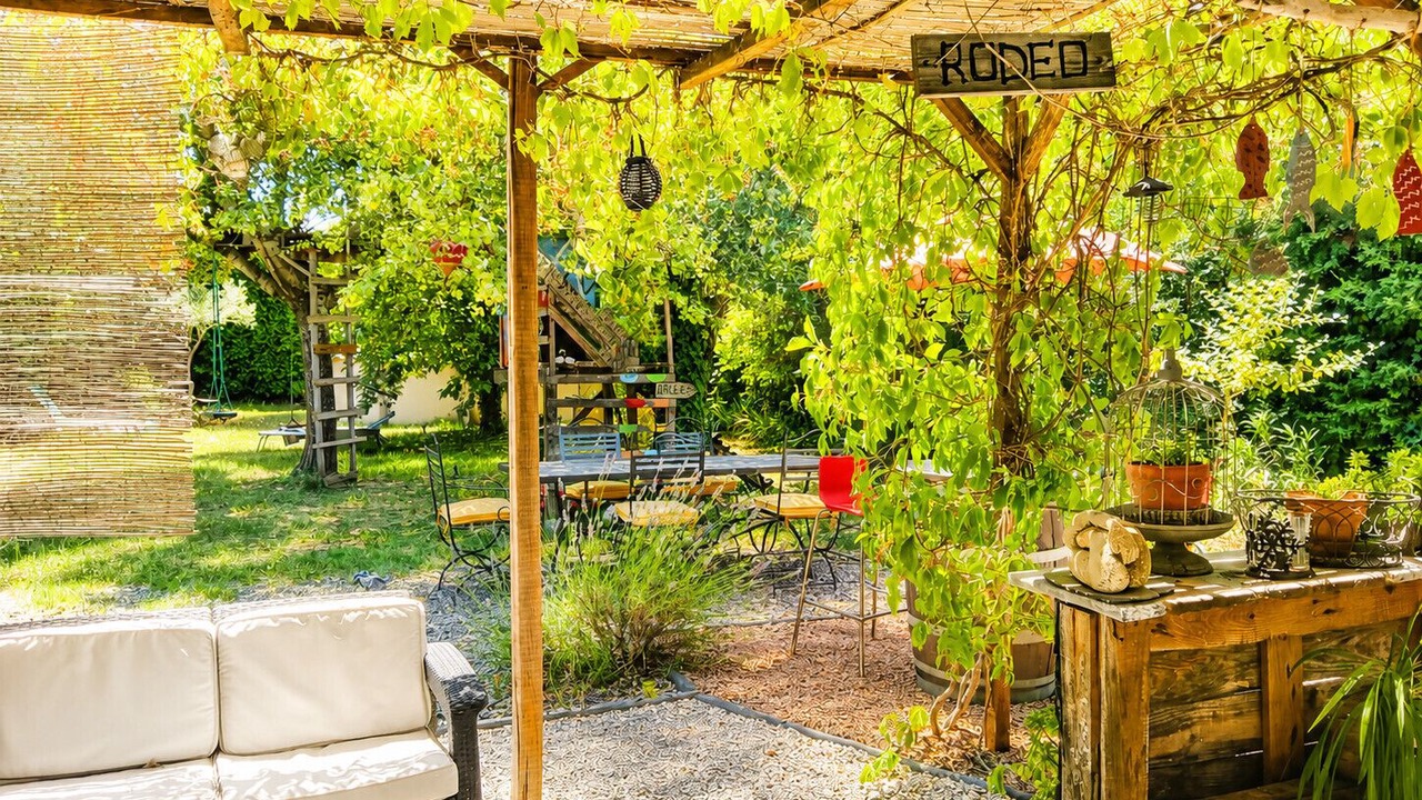 Photo of Outdoor in Robion
