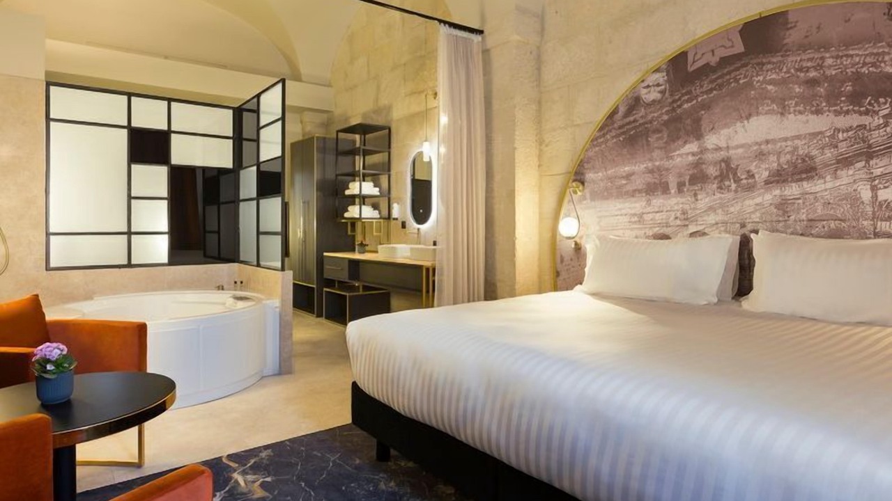 Photo of Bathroom in Nimes City Centre