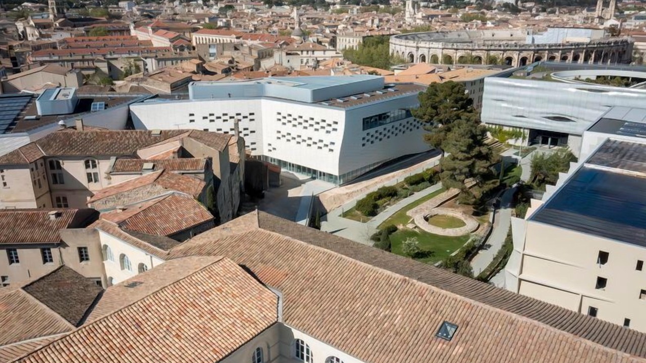 Photo of Others in Nimes City Centre