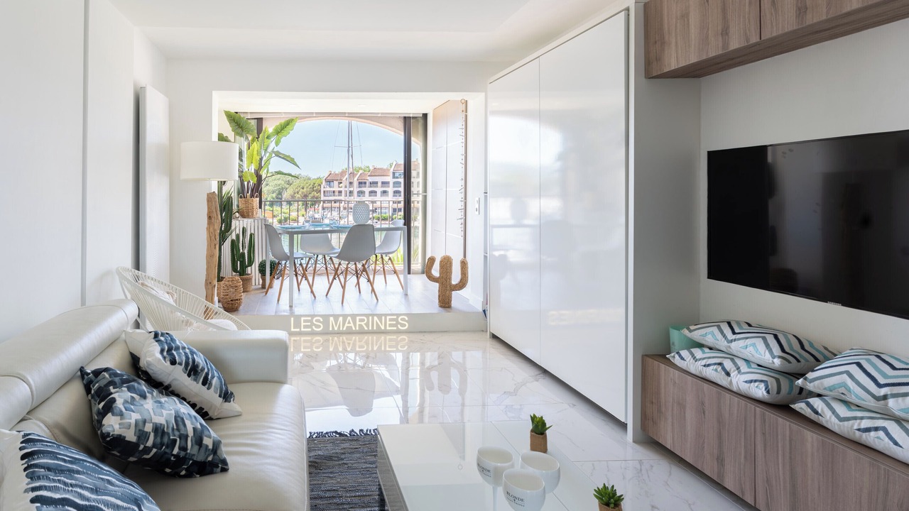 Photo of Livingroom in Port Cogolin