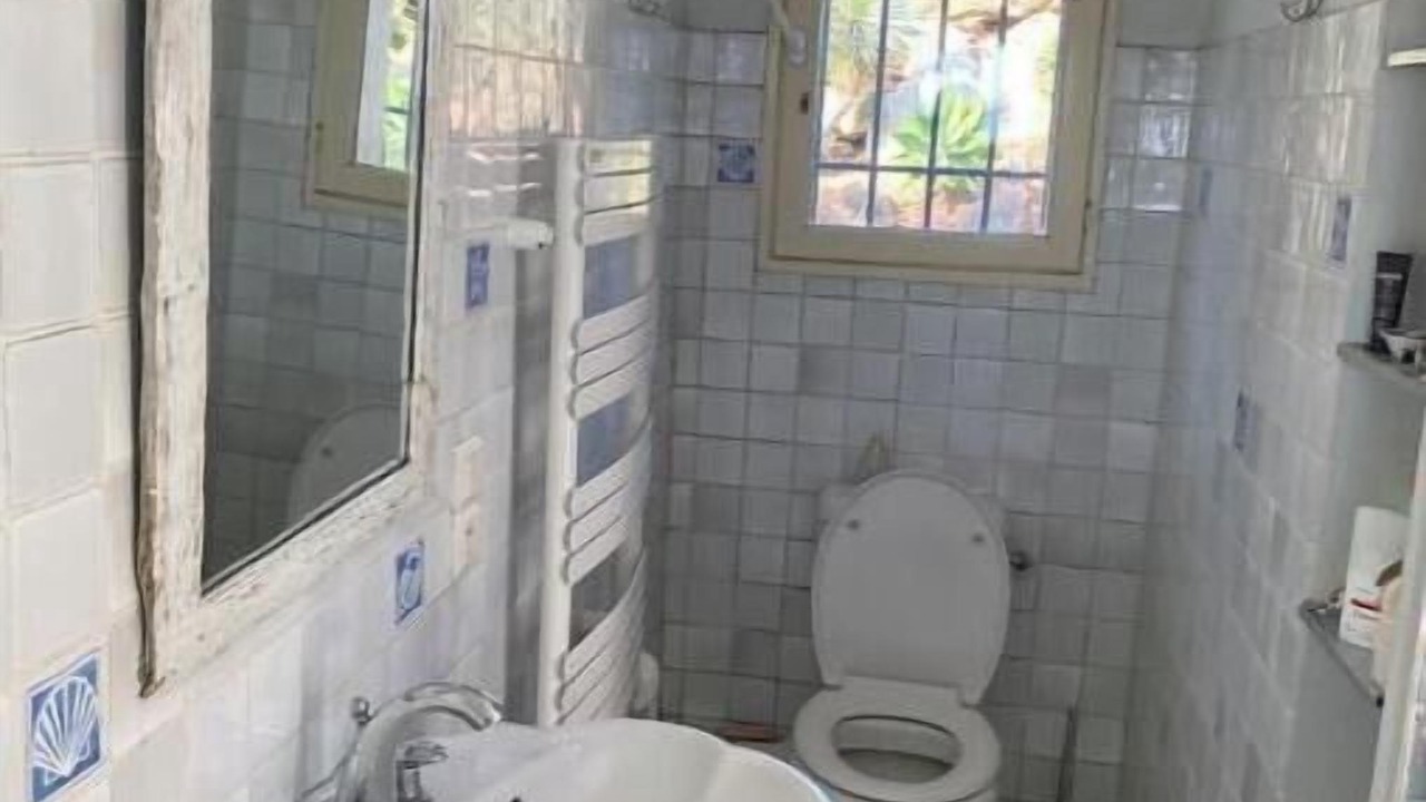 Photo of Bathroom in Le Lavandou