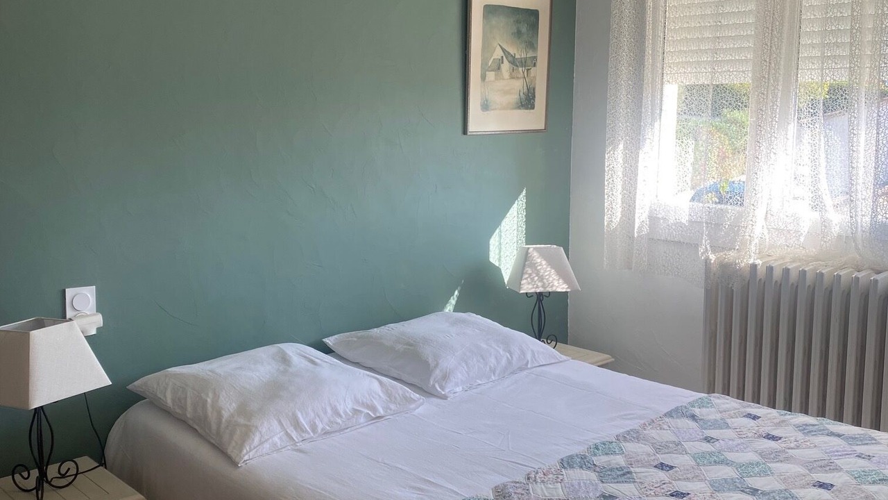 Photo of Bedroom in Saint-Saturnin-les-Avignon