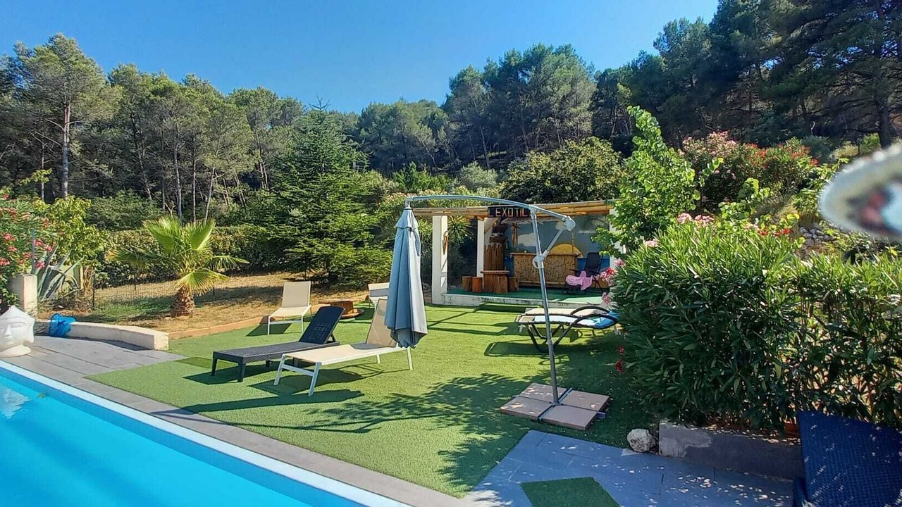 Photo of Outdoor in Ventabren