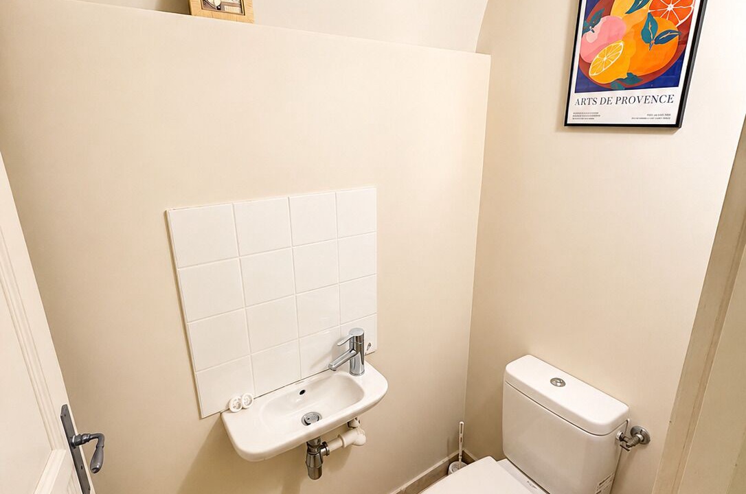 Photo of Bathroom in Faubourg