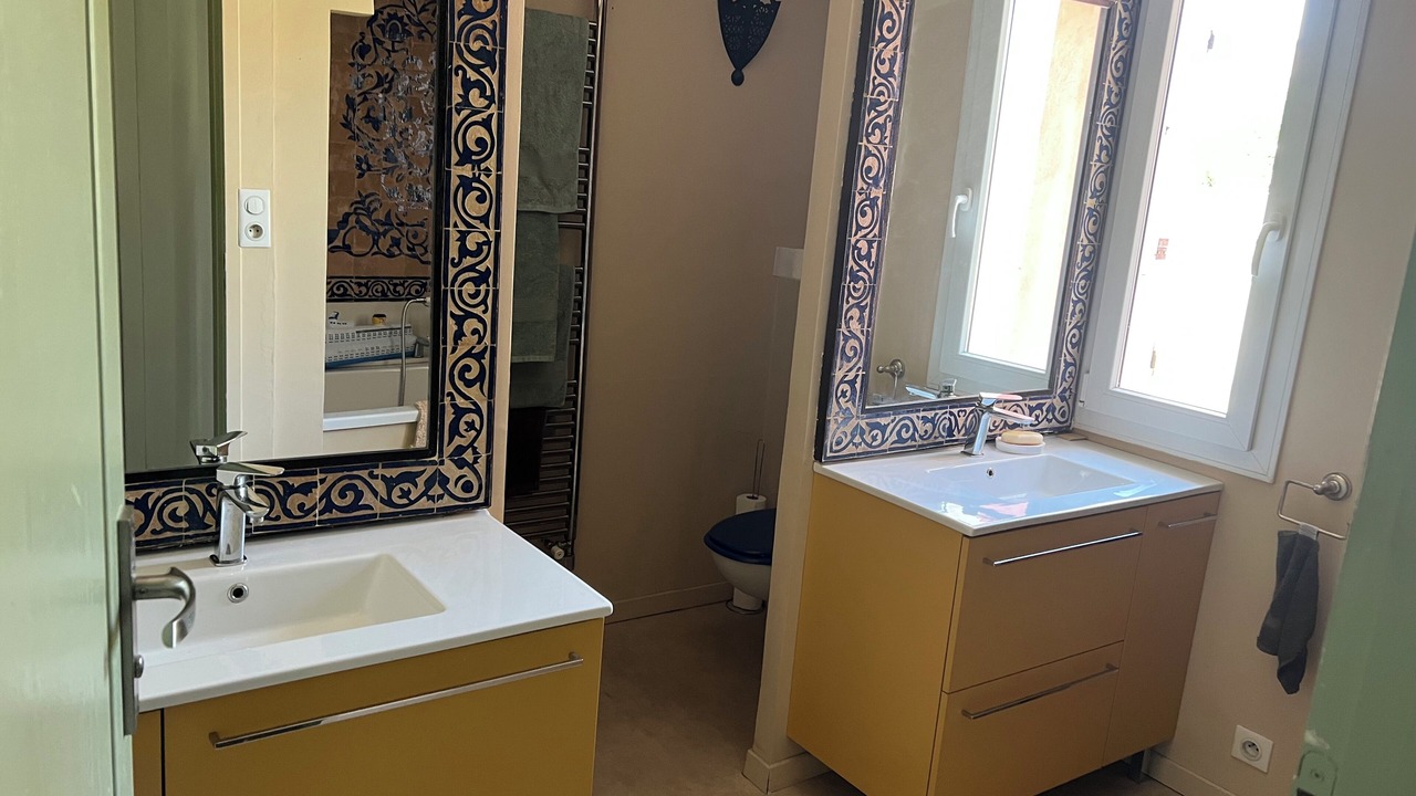 Photo of Bathroom in Montbazin