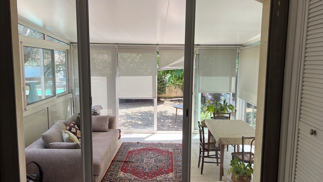 Photo of Livingroom in Montbazin